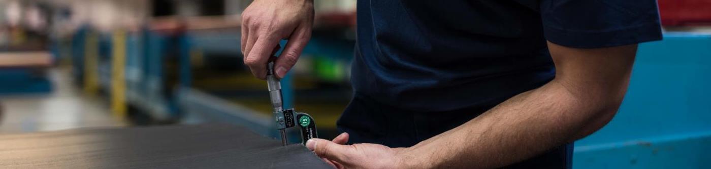 Od niezawodności do zaufania.